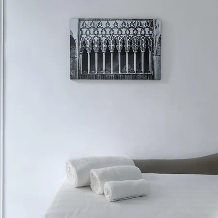 Hotiday Collection - Sant'arcangelo Apart Otel Napoli